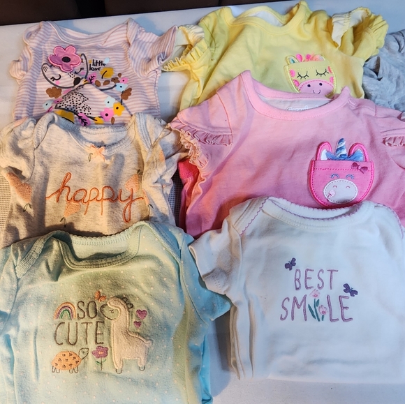 Infant Girl Onesies Lot of 10 size 0-3 mo. - Picture 2 of 3